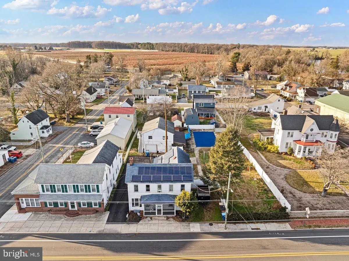 6 N Railroad Ave, Wyoming, DE 19934 - #1