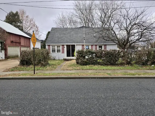 18 E South St, SMYRNA, DE 19977