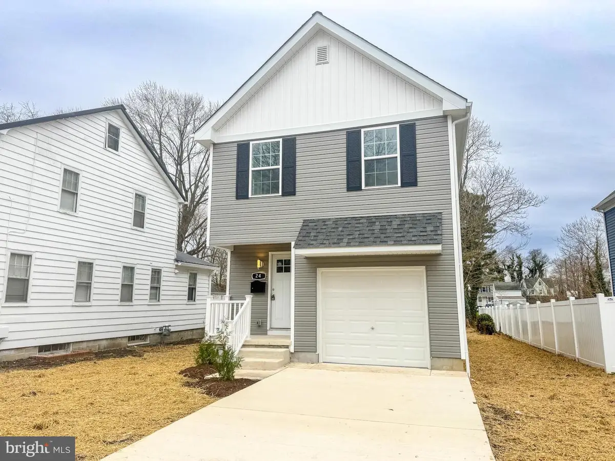 24 S Queen St, Dover, DE 19904 - Image #1