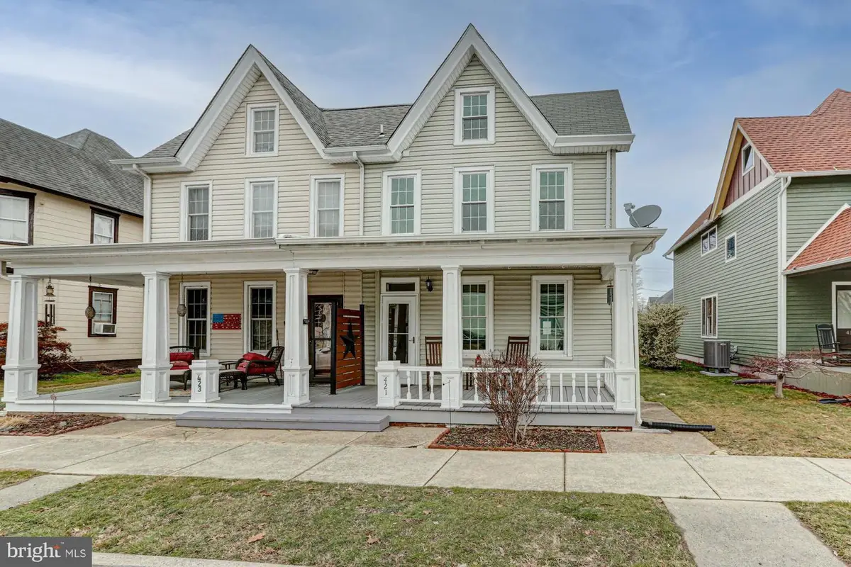 421 Main St, Clayton, DE 19938 - #1
