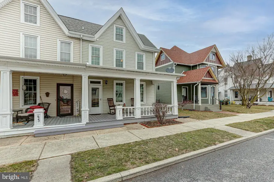 421 Main St, Clayton, DE 19938 - #3