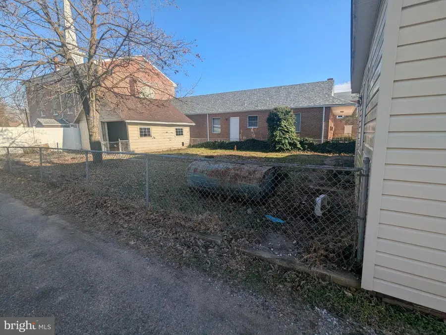 11 W David St, Frederica, DE 19946 - #3