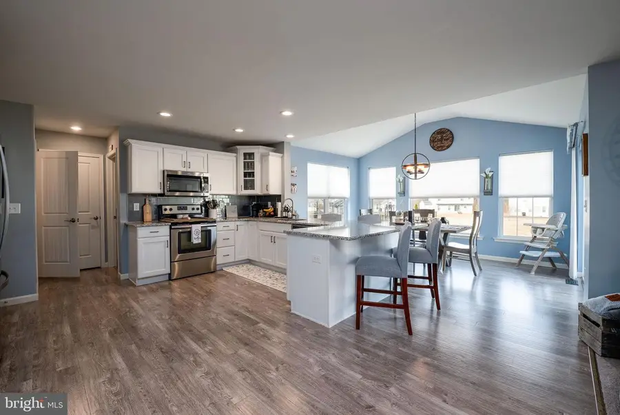 91 River Cliff Cir, Felton, DE 19943 - #2