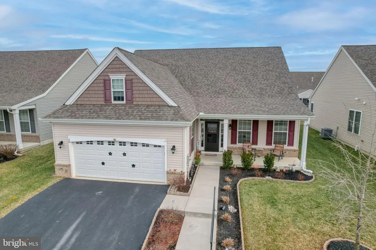 28 Pegasus Ln, Smyrna, DE 19977 - Image #1