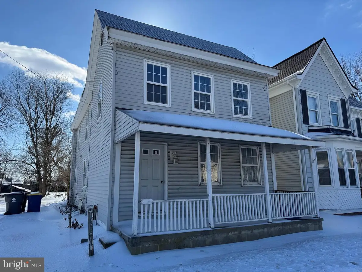 212 S Main St, Clayton, DE 19938 - #1