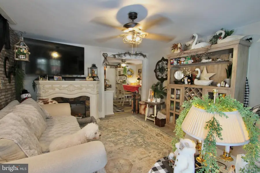 128 N Delaware St, Smyrna, DE 19977 - #3