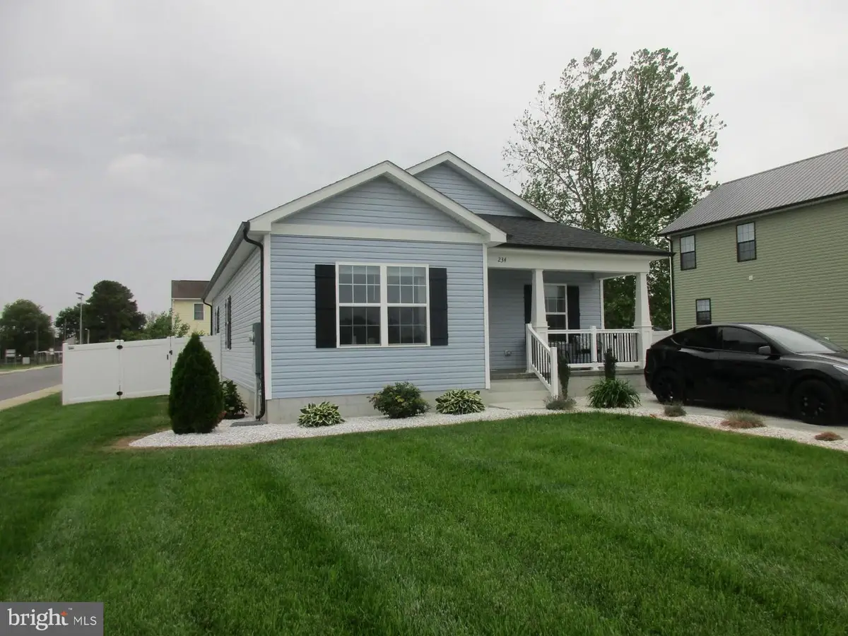 234 E North St, Felton, DE 19943 - #1