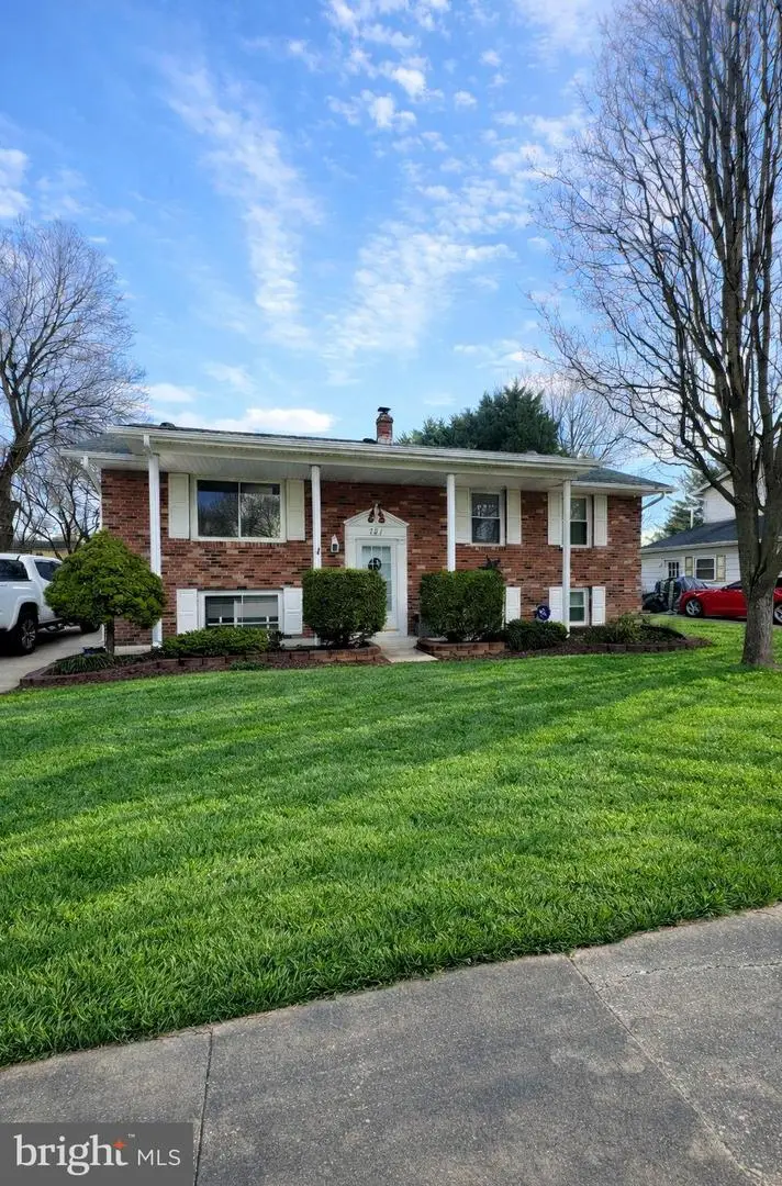 721 N West St, Dover, DE 19904 - #1