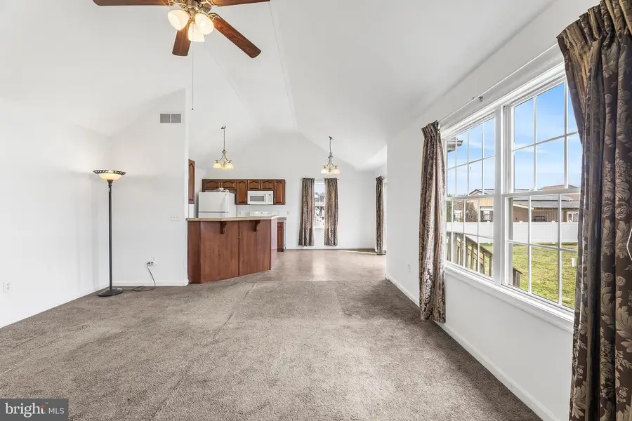 80 Velvet Antler Dr, Clayton, DE 19938 - #3