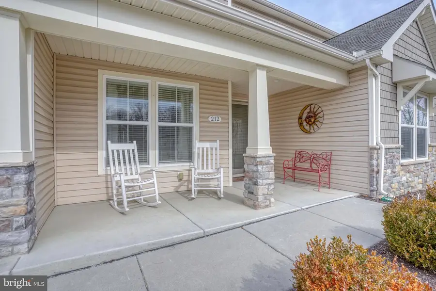 212 Skipping Stone Ln, Dover, DE 19904 - #2