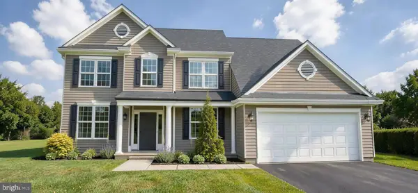 208 Farleigh Dr, SMYRNA, DE 19977