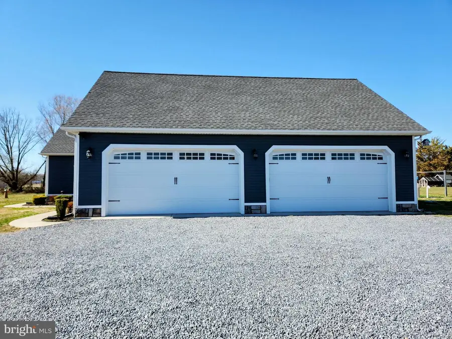 3023 Bryants Corner Rd, Hartly, DE 19953 - #2