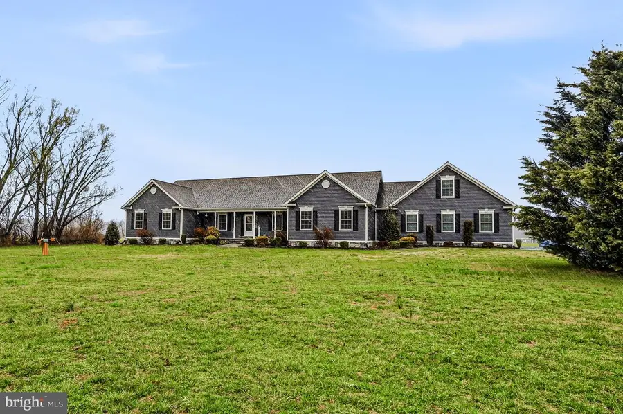 3023 Bryants Corner Rd, Hartly, DE 19953 - #3