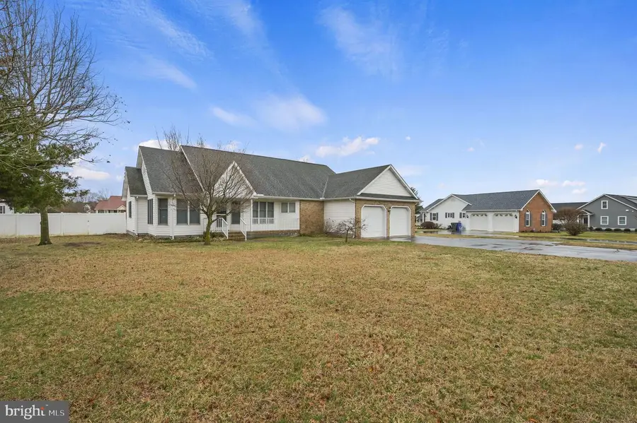 1598 Jackson Ditch Rd, Harrington, DE 19952 - #2