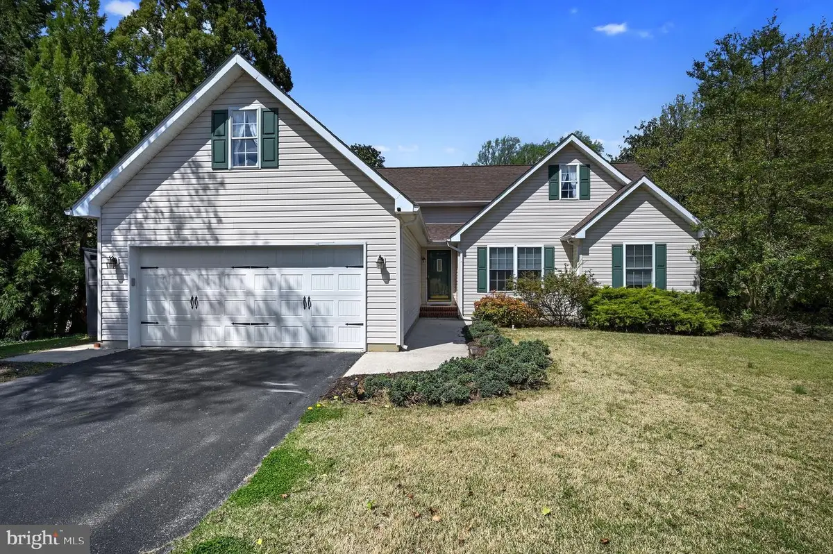19 Huntley Cir, Dover, DE 19901 - #1