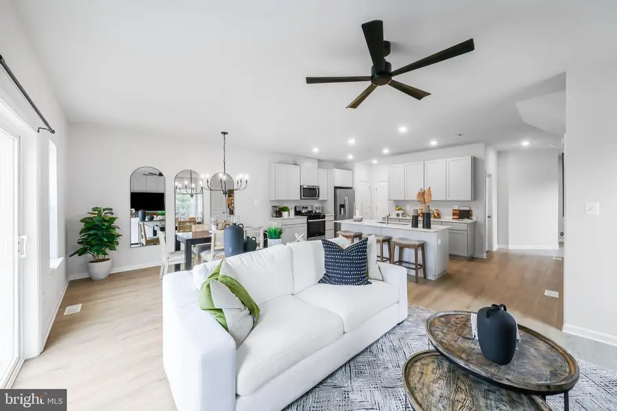 589 W North St, Smyrna, DE 19977 - #3