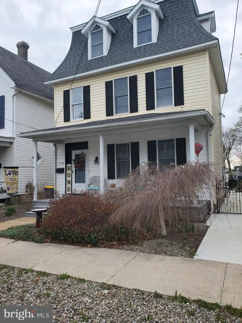 128 N Walnut St, Smyrna, DE 19977 - #2