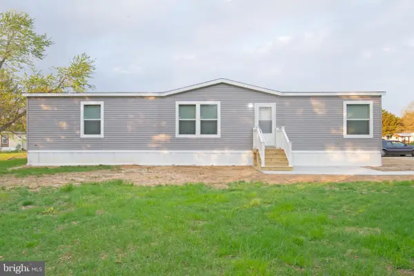 6 Dover Cir, CLAYTON, DE 19938