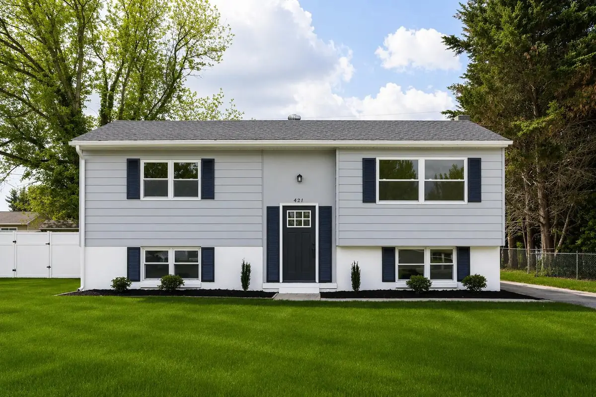 421 N School Ln, Smyrna, DE 19977 - #1