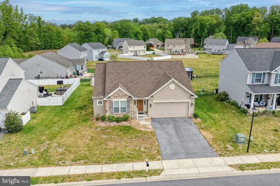 27 River Cliff Cir, Felton, DE 19943 - #3