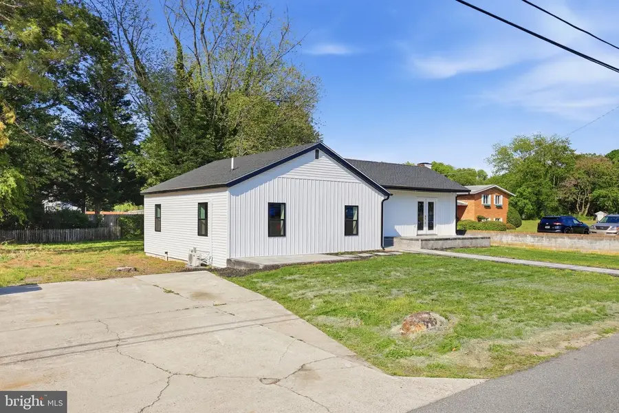 39 Center St, Camden, DE 19934 - #3