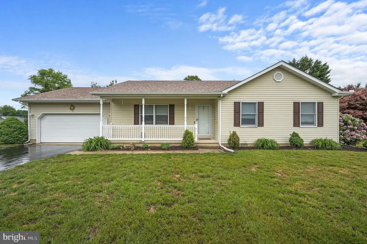78 E Huntington Cir, Dover, DE 19901 - #1