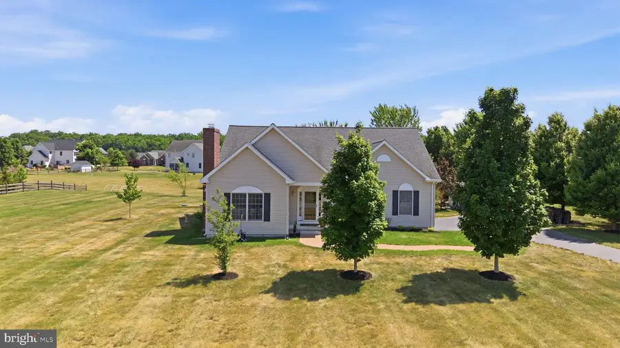988 Cool Breeze Dr, Clayton, DE 19938 - #2