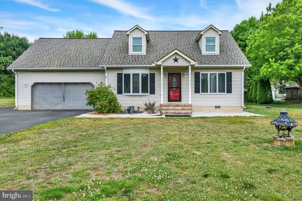 13 Springwood Dr, DOVER, DE 19904