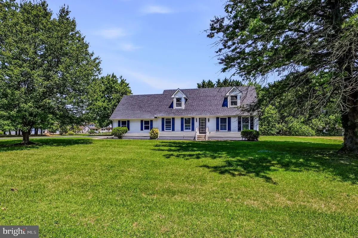 40 W Huntington Cir, Dover, DE 19901 - #1