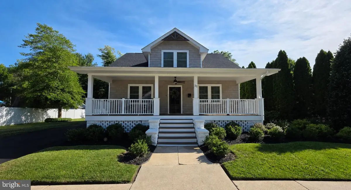 22 W Camden Wyoming Ave, Wyoming, DE 19934 - #1