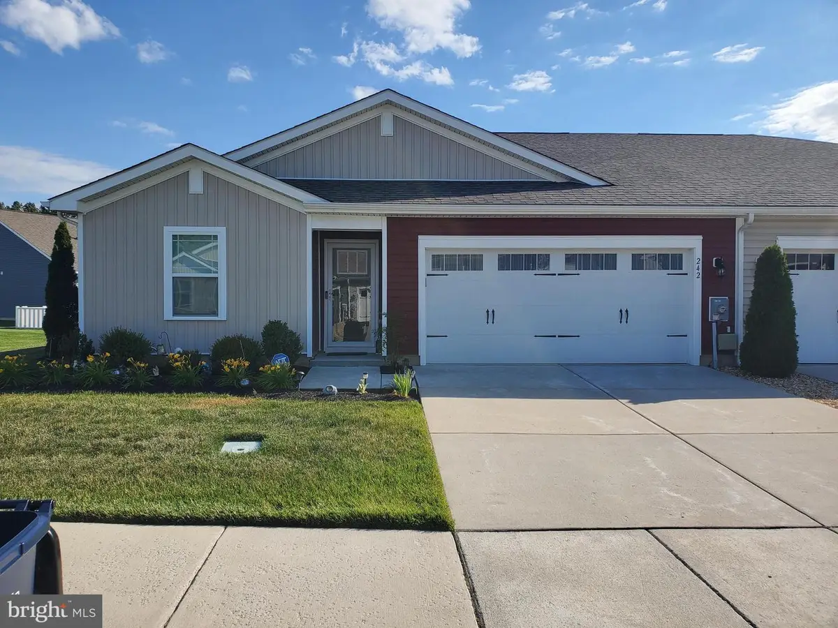 242 Sedmont Cir, Smyrna, DE 19977 - #1
