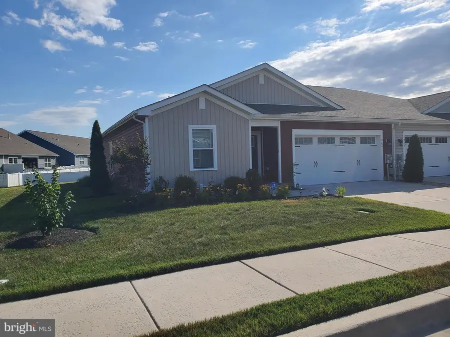 242 Sedmont Cir, Smyrna, DE 19977 - #2