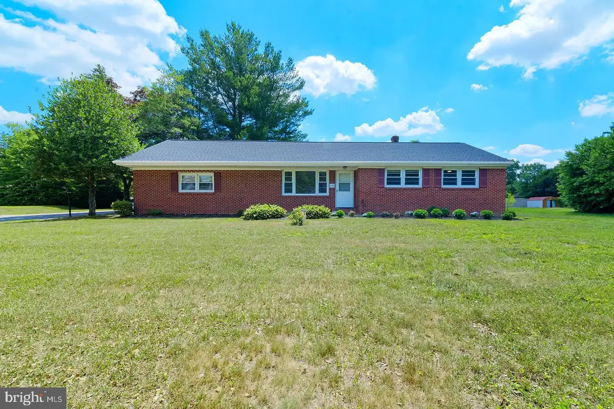 143 N Old Mill Rd, Dover, DE 19901 - #1