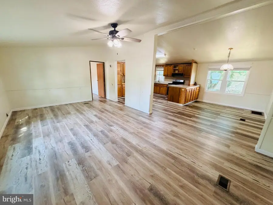 19 Gordon Dr, Dover, DE 19901 - #3
