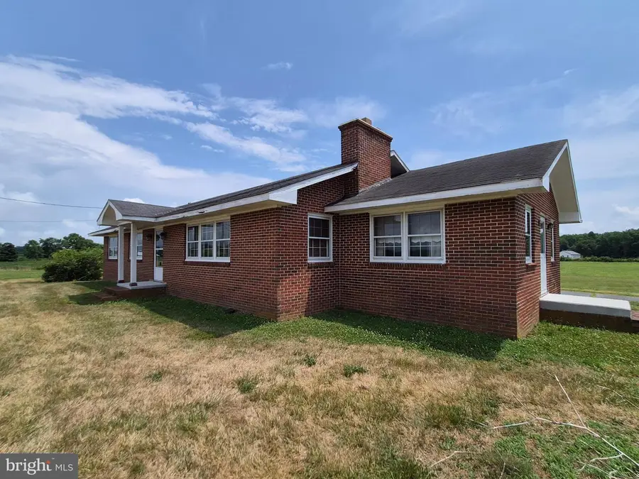 776 Seeneytown Rd, Clayton, DE 19938 - #2