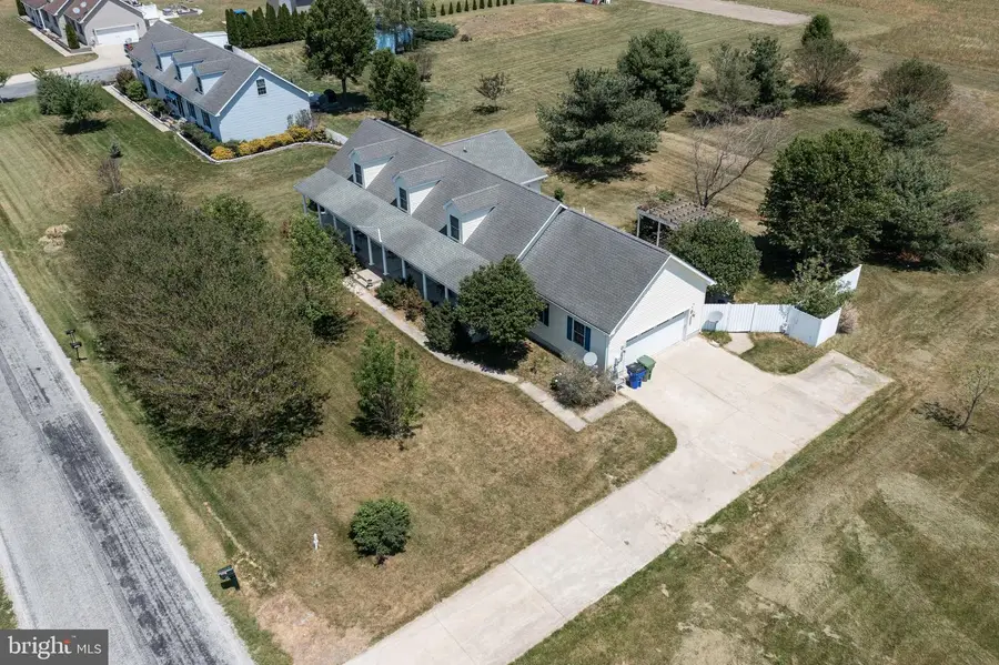 3882 Burrsville Rd, Harrington, DE 19952 - #2