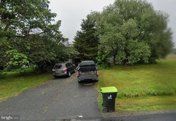 378 Black Swamp Rd, FELTON, DE 19943