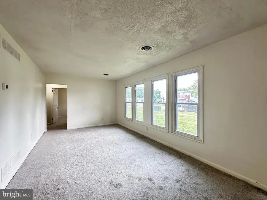 105 N Governors Blvd, Dover, DE 19901 - #3