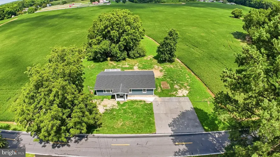 898 W Evens Rd, Viola, DE 19979 - #2