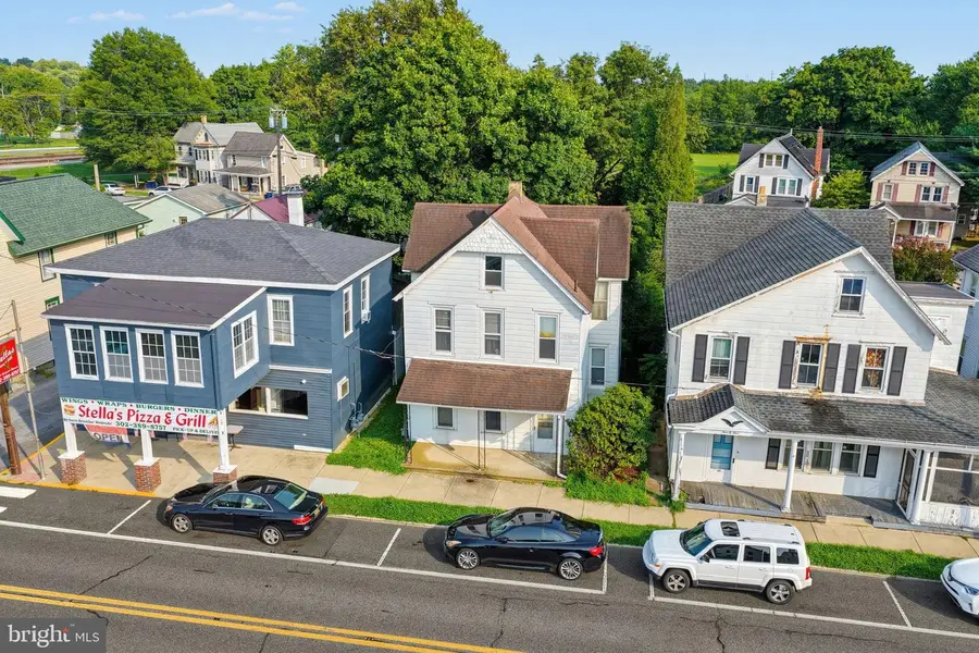 402 Main St, Clayton, DE 19938 - #3