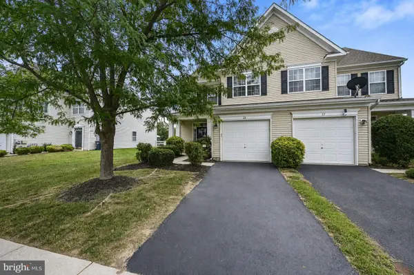 33 Dilworthtown Dr, SMYRNA, DE 19977