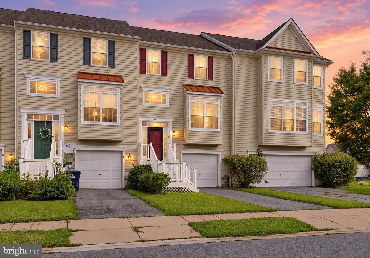4 Harrowgate Dr, Smyrna, DE 19977 - #1