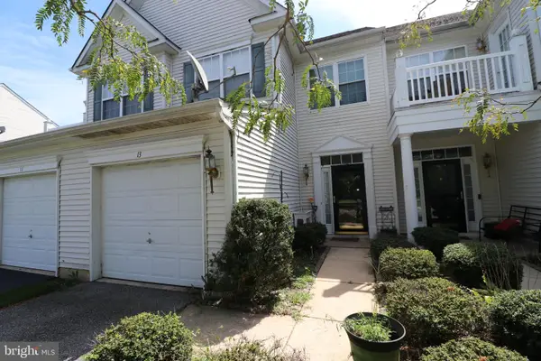 13 Halifax Ln, SMYRNA, DE 19977