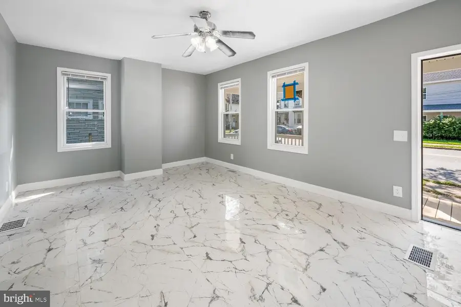 15 S Governors Ave, Dover, DE 19904 - #3
