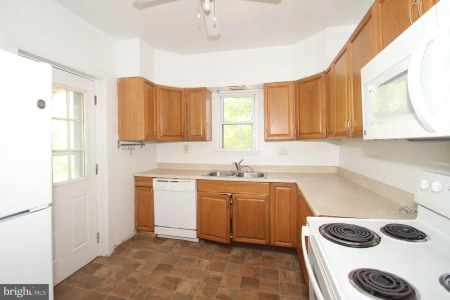 22 Colby Ave, Claymont, DE 19703 - Image #2