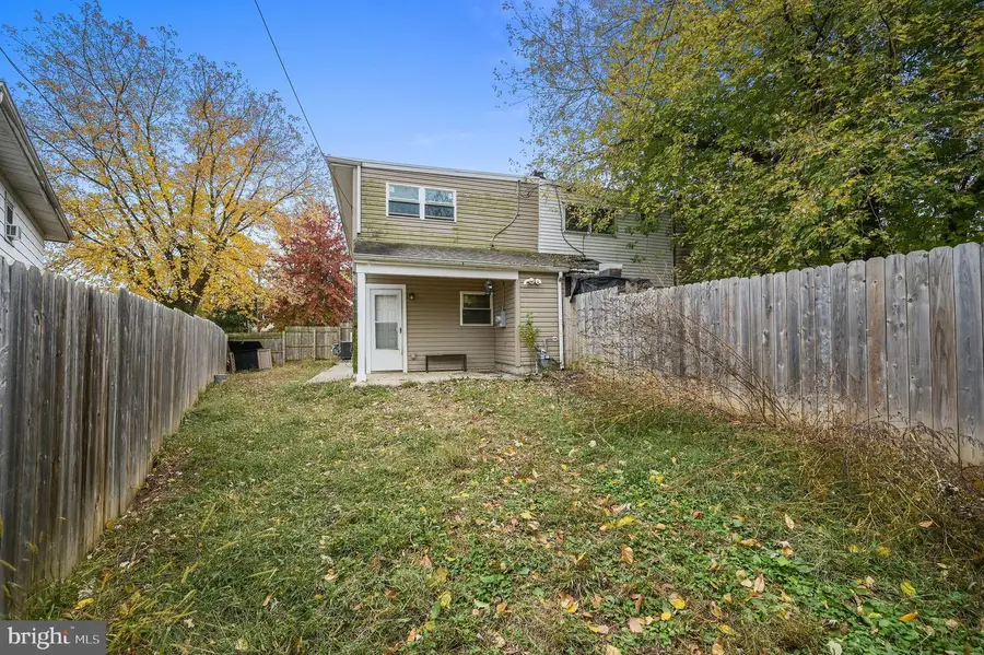 43 Thorn Ln, New Castle, DE 19720 - Image #3