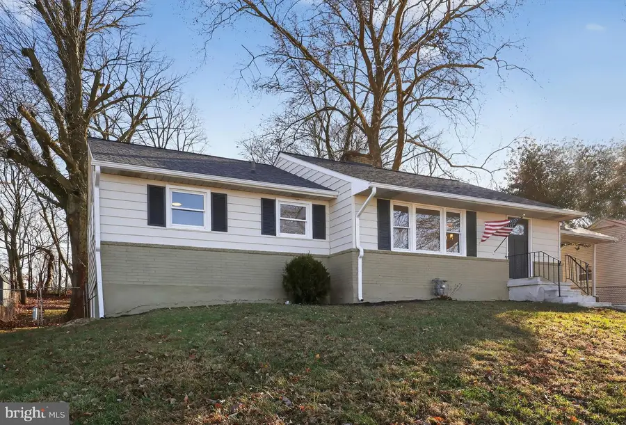 35 Old Manor Rd, Newark, DE 19711 - Image #2