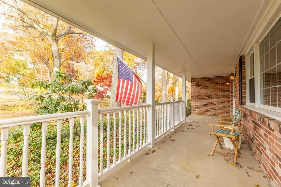 21 Winterbury Cir, Wilmington, DE 19808 - Image #2