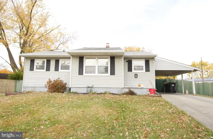 8 Vicar Ln, New Castle, DE 19720 - Image #2