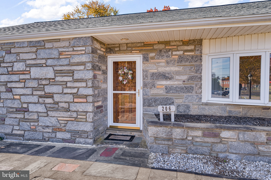 206 School House Ln, Wilmington, DE 19809 - Image #3